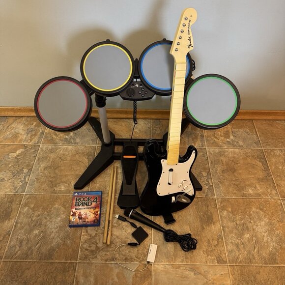 Rock Band 4 PS4 PS5 Bundle Fender Guitar Drums Game Mic PlayStation TESTED - Picture 1 of 16